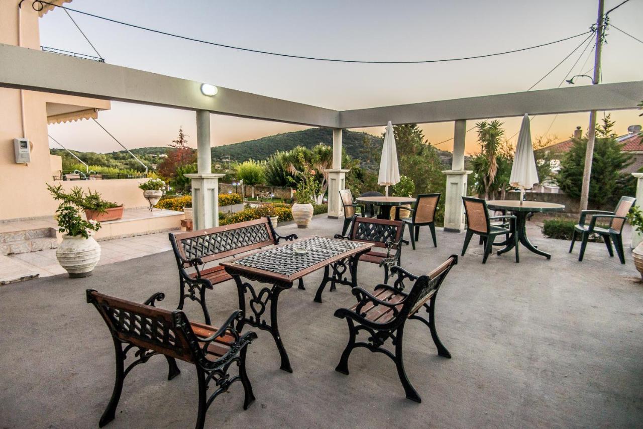 Razáta Aristotelis Apartments מראה חיצוני תמונה
